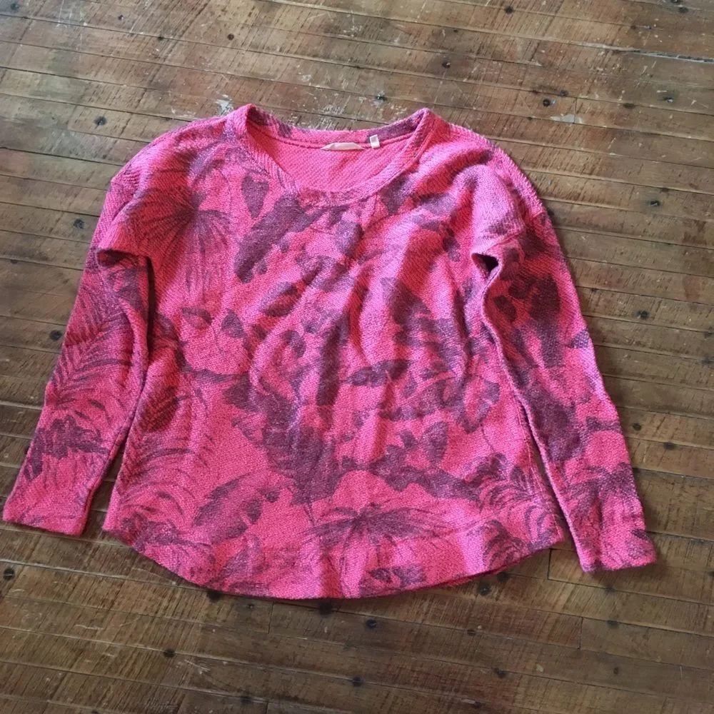 Soft Surroundings floral oversized long sleeve pink top